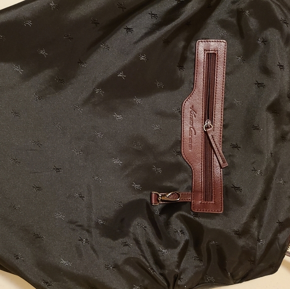 Kenneth Cole Leather Purse - Picture 5 of 7